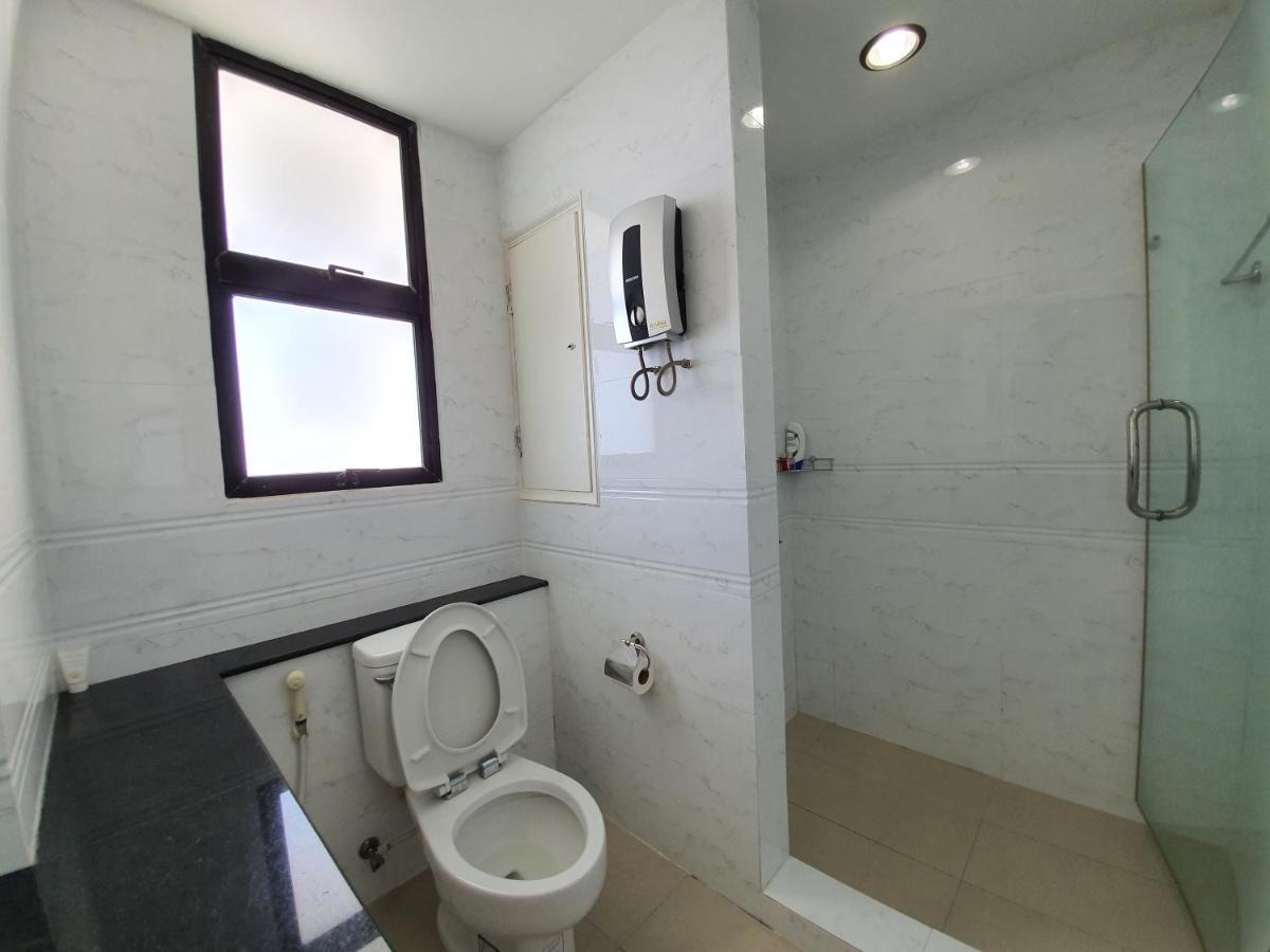 Spacious Room With Ocean & City View Pattaya Exterior photo
